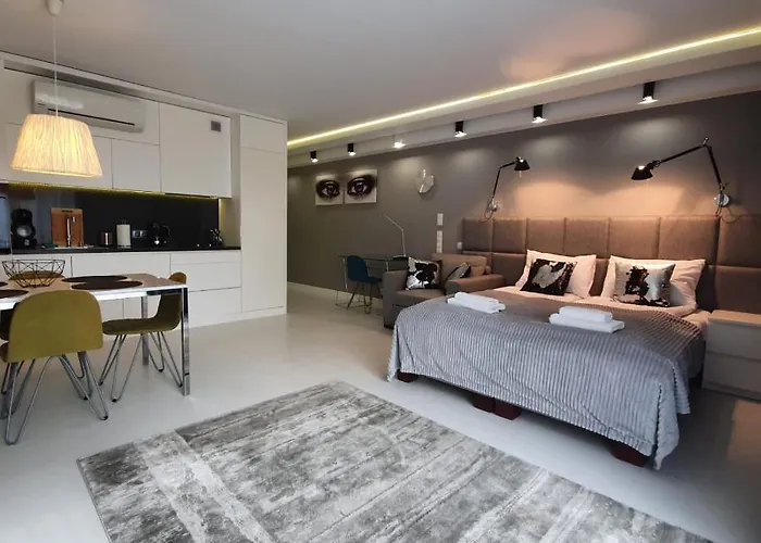 Studio Lazarza 13